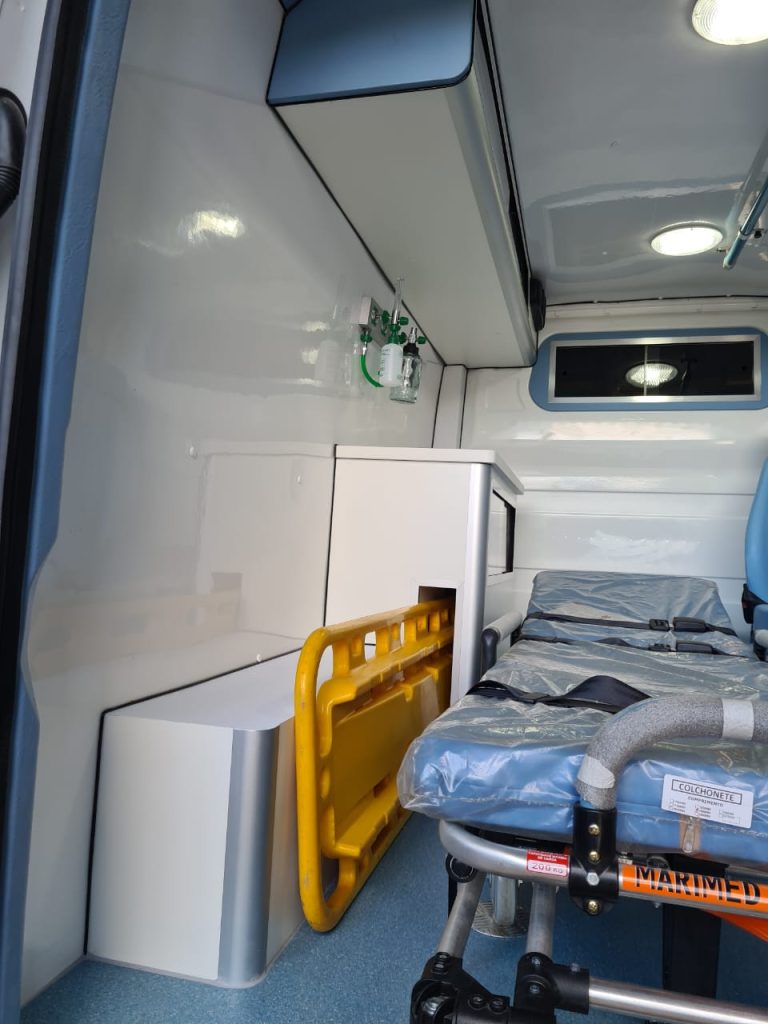 Ambulância Simples Remoção - Sprinter 416 1