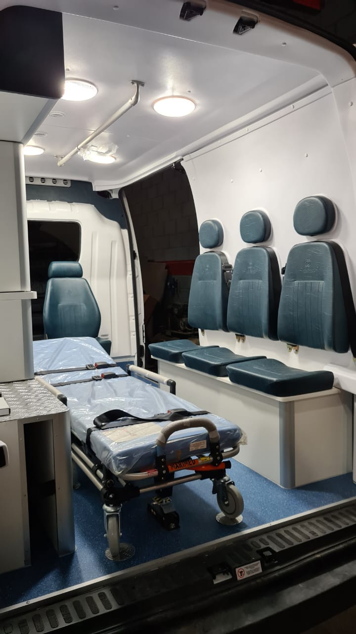 Ambulância UTI - Veículo Renault Master 1
