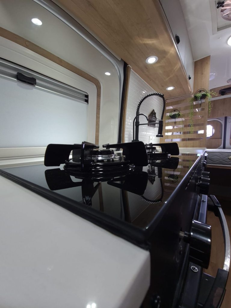 MotorHome Nova Aliança 22-22 - Sprinter 416 Alongada 6