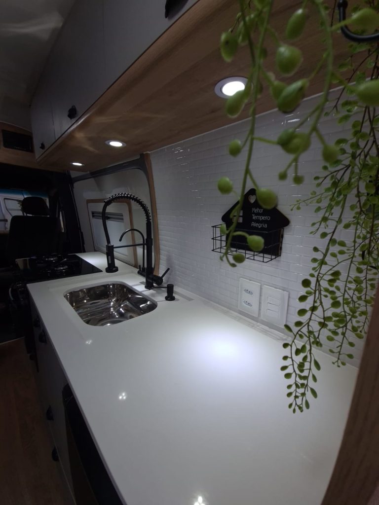 MotorHome Nova Aliança 22-22 - Sprinter 416 Alongada 8